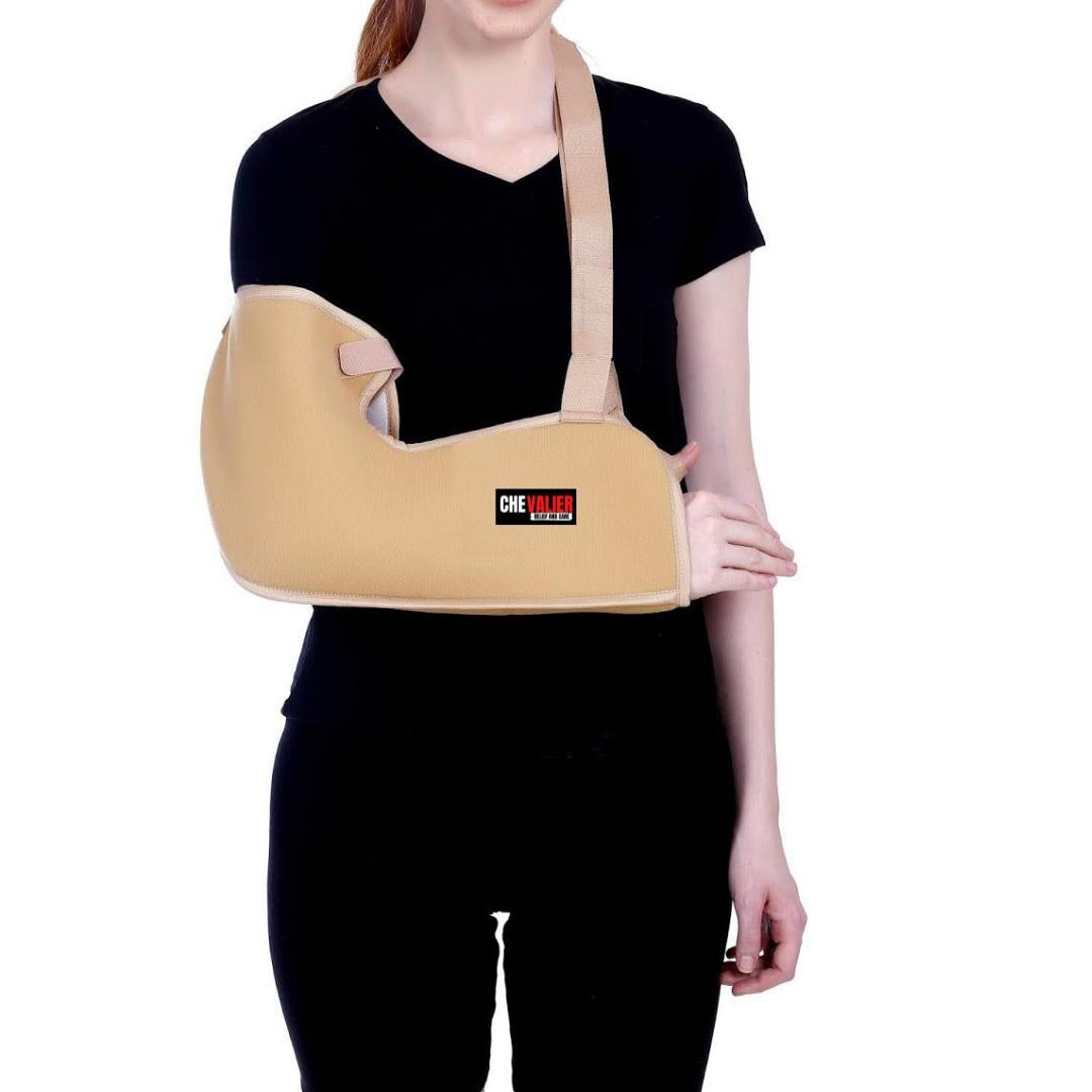 CHEVALIER Pouch Arm Sling with Velcro's Strap for Immobilization and Support to the fractured Arm